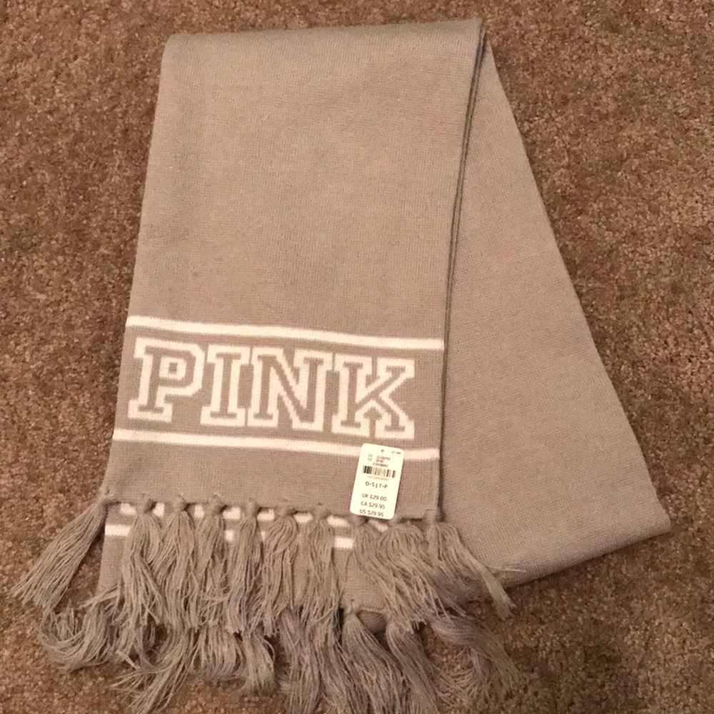 NWT Gray PINK scarf